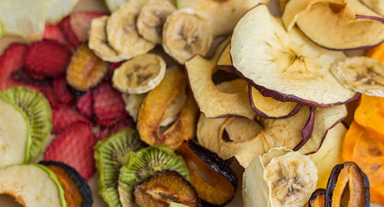Keripik Buah: Camilan Sehat yang Kaya Vitamin
